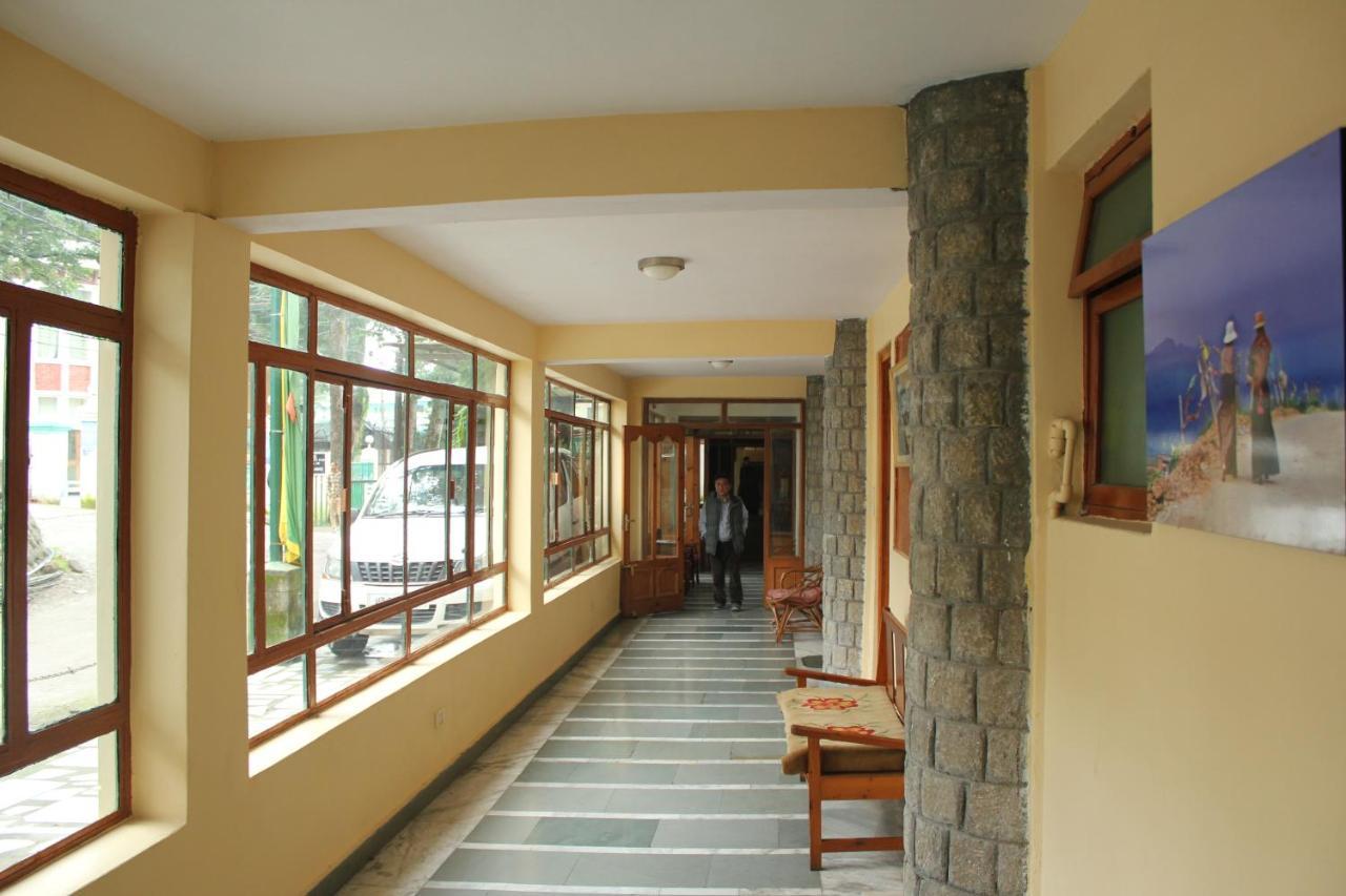 Pema Thang Hotel Kangra Esterno foto