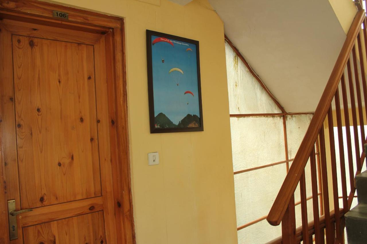 Pema Thang Hotel Kangra Esterno foto