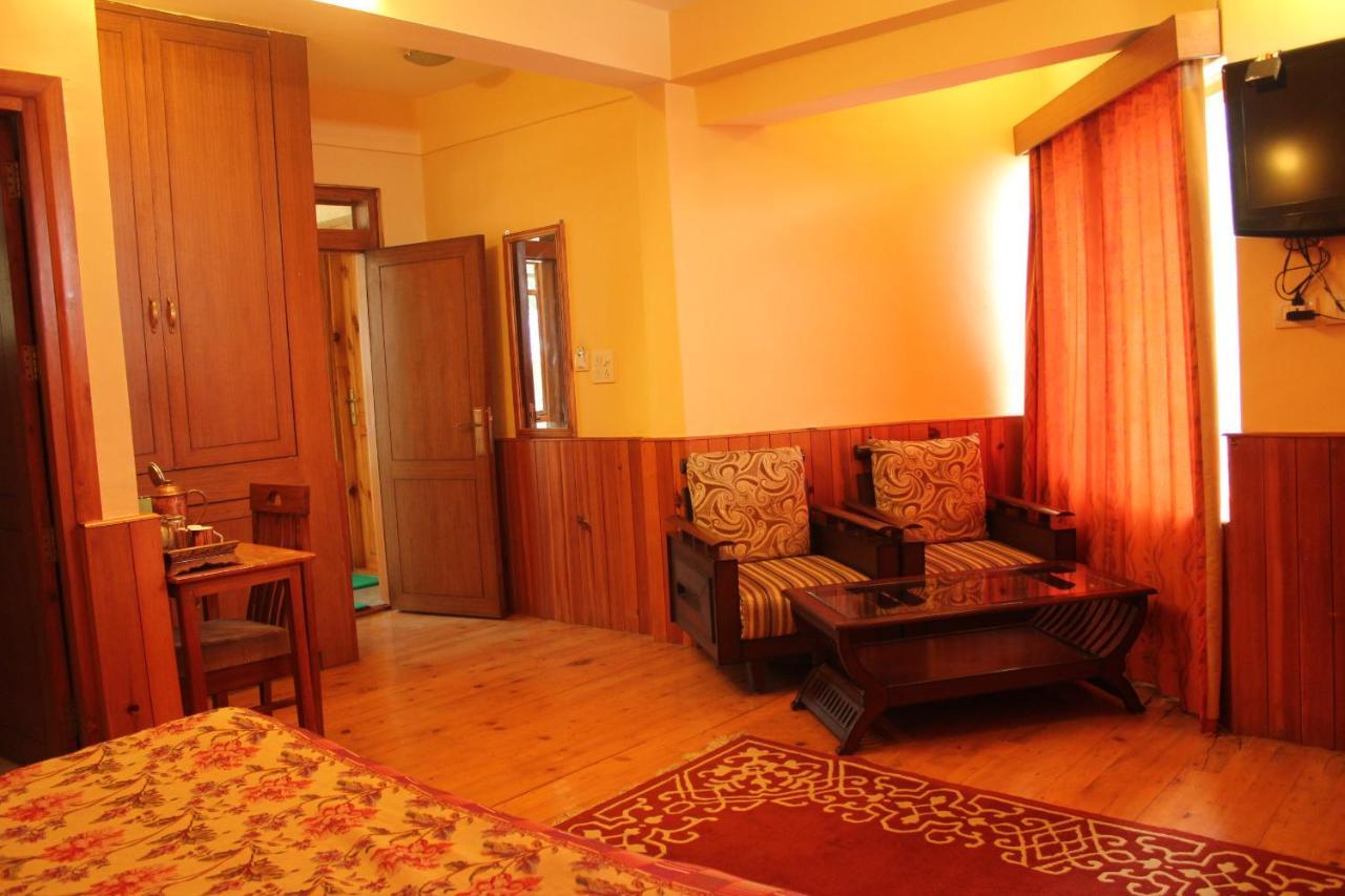 Pema Thang Hotel Kangra Esterno foto