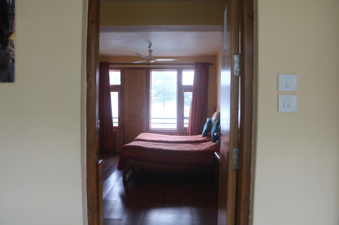 Pema Thang Hotel Kangra Esterno foto
