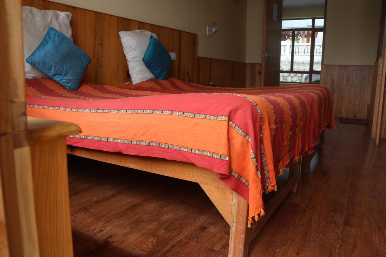 Pema Thang Hotel Kangra Esterno foto